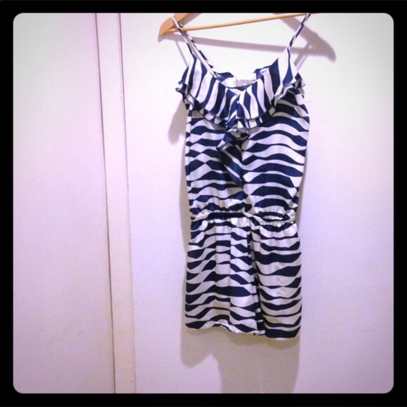 ROMPER - Picture 3 of 4